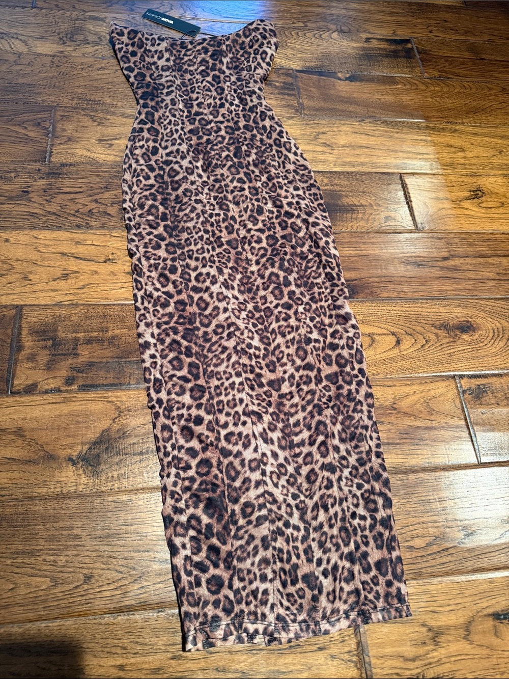 Strapless, leopard print midi dress